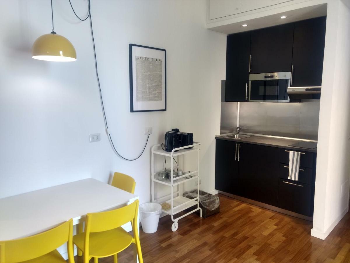 Ferienwohnung Primopiano - Giambellino Mailand Exterior foto